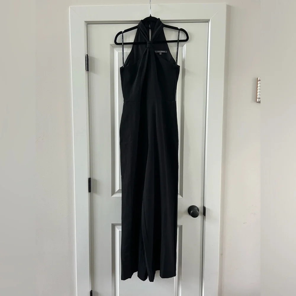 Julia Jordan KNOT NECK JUMPSUIT - Picture 3 of 9